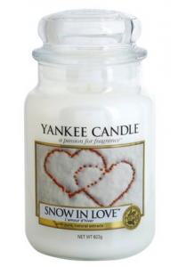Obrázok pre Yankee Candle Vonná Sviečka Snow in Love sneh v láske 623 g
