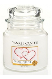 Obrázok pre Yankee Candle Vonná Sviečka Snow in Love sneh v láske 411 g